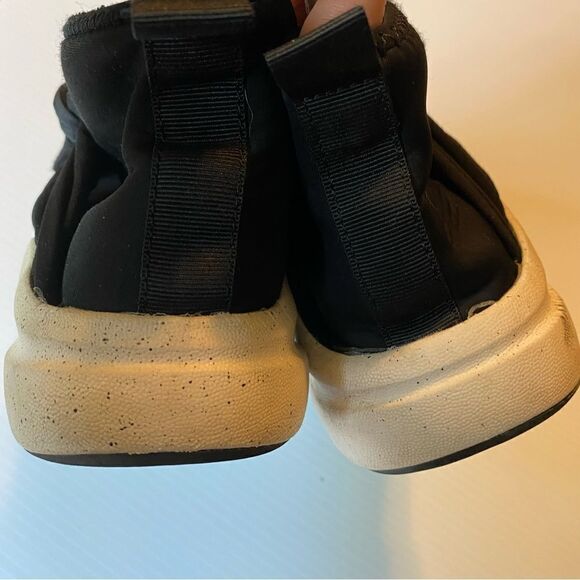 Zara black Girls Sock Sneaker pull on boots with ties Size -33 (US 1-1.5) - Picture 10 of 12